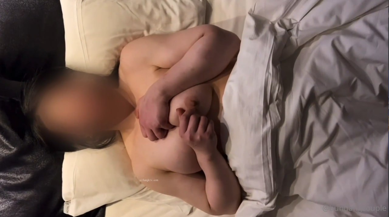 在匹配应用程序中得到的人妻是学生时代的超一军女子…虽然露骨地露出了讨厌的表情